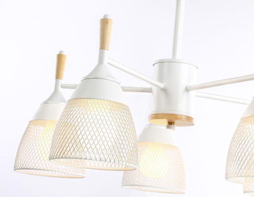 Потолочная люстра Ambrella light Traditional TR8012 Потолочная люстра Ambrella light Traditional TR8012