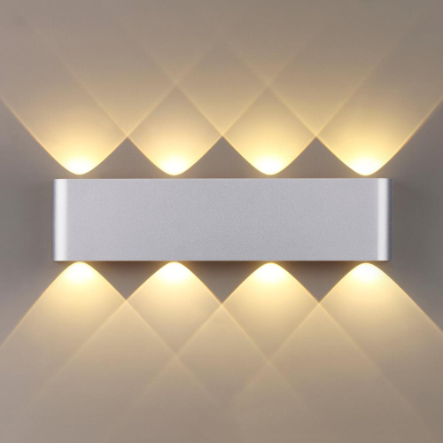 Настенный светодиодный светильник Odeon Light Magnum 4217/8WL Настенный светодиодный светильник Odeon Light Magnum 4217/8WL