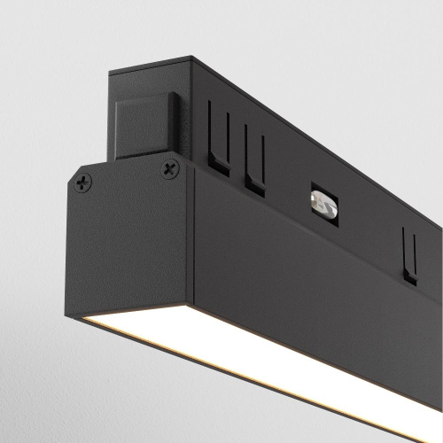 Трековый светодиодный светильник Maytoni Technica Basis TR030-2-12W3K-B