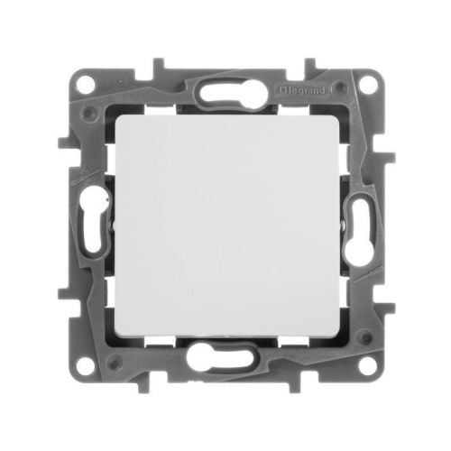 Переключатель одноклавишный промежуточный Legrand Etika 10A 250V белый 672209 Переключатель одноклавишный промежуточный Legrand Etika 10A 250V белый 672209
