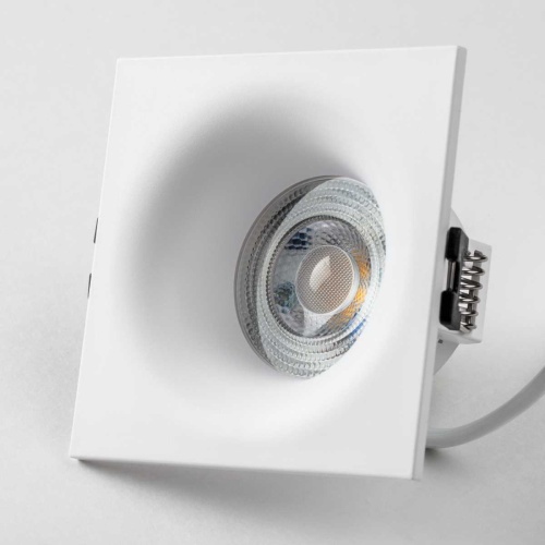 Рамка термостойкая PVC д/крепления LED источника света в подвесном потолке Levigo Lightstar 012136 Рамка термостойкая PVC д/крепления LED источника света в подвесном потолке Levigo Lightstar 012136