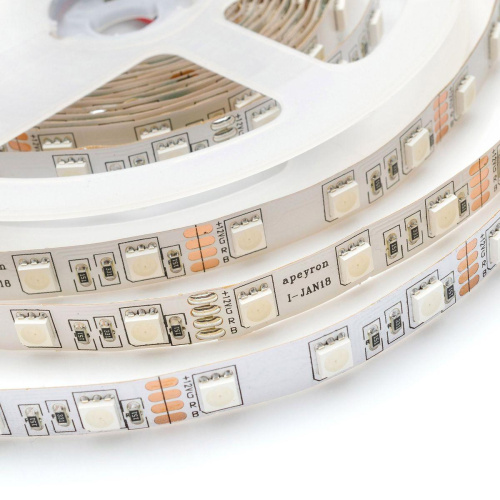 Светодиодная лента OGM 14,4W/m 60LED/m 5050SMD разноцветная 5M LSE-158 Светодиодная лента OGM 14,4W/m 60LED/m 5050SMD разноцветная 5M LSE-158