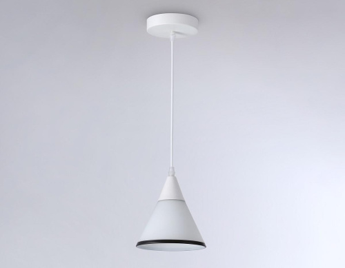 Подвесной светильник Ambrella light Traditional Modern TR3166 Подвесной светильник Ambrella light Traditional Modern TR3166