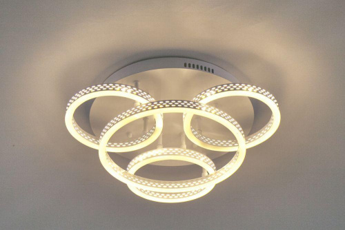 Потолочная светодиодная люстра Escada 10240/4LED Потолочная светодиодная люстра Escada 10240/4LED