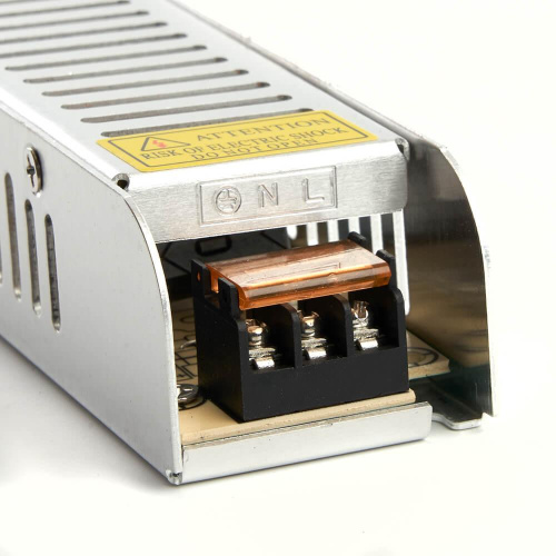 Блок питания для светодиодной ленты Feron 24V 60W IP20 2,5A LB019 48046 Блок питания для светодиодной ленты Feron 24V 60W IP20 2,5A LB019 48046