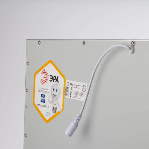 Светодиодная панель ЭРА SPL-511-W-65K-040 Б0048928 Светодиодная панель ЭРА SPL-511-W-65K-040 Б0048928