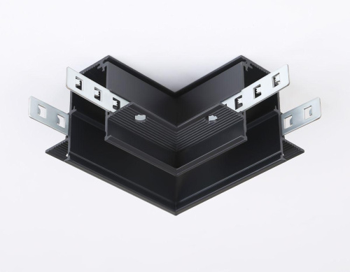 Коннектор L-образный для встраиваемого шинопровода Ambrella light Track System Magnetic GL3354