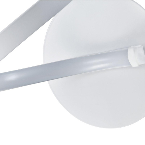 Настенный светильник Moderli Fly V2300-CL Настенный светильник Moderli Fly V2300-CL