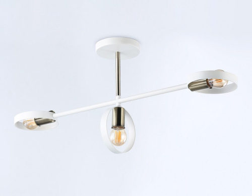 Потолочный светильник Ambrella light Traditional TR8228 Потолочный светильник Ambrella light Traditional TR8228