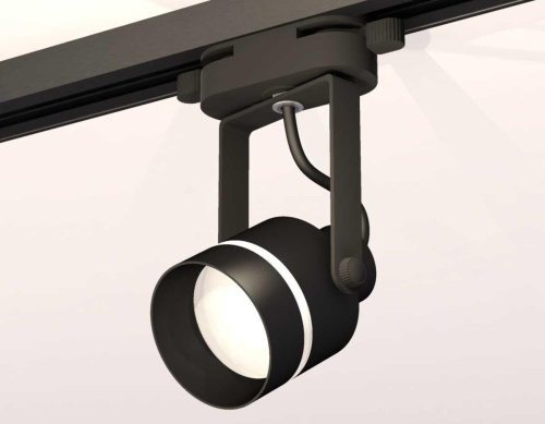 Комплект трекового светильника Ambrella light Track System XT (C6602, N6229) XT6602081 Комплект трекового светильника Ambrella light Track System XT (C6602, N6229) XT6602081