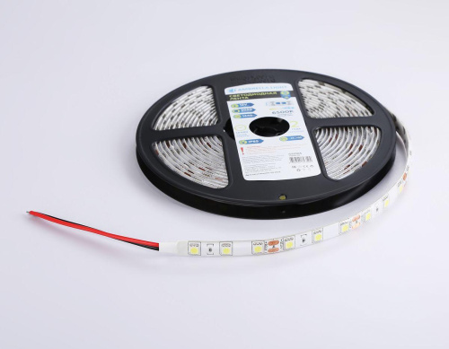 Светодиодная влагозащищенная лента Ambrella Light 14,4W/m 60LED/m 5050SMD холодный белый 5M GS2103 Светодиодная влагозащищенная лента Ambrella Light 14,4W/m 60LED/m 5050SMD холодный белый 5M GS2103