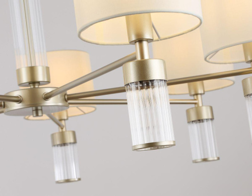 Подвесная люстра Ambrella Light High Light Classic LH71303 Подвесная люстра Ambrella Light High Light Classic LH71303
