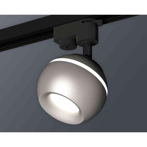 Комплект трекового светильника Ambrella light Track System XT1103020 SSL/MCH серебро песок/хром матовый (A2521, C1103, N7013) Комплект трекового светильника Ambrella light Track System XT1103020 SSL/MCH серебро песок/хром матовый (A2521, C1103, N7013)
