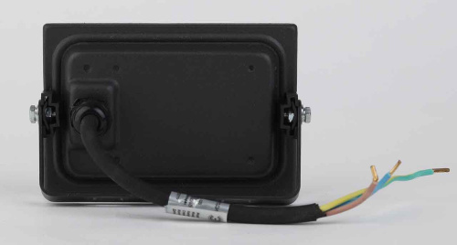 Прожектор светодиодный ЭРА 10W 3000К LPR-021-0-30K-010 Б0043553 Прожектор светодиодный ЭРА 10W 3000К LPR-021-0-30K-010 Б0043553