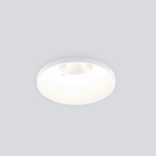 Встраиваемый светодиодный светильник Elektrostandard Nuta 25026/Led 7W 4200K WH белый a056780 Встраиваемый светодиодный светильник Elektrostandard Nuta 25026/Led 7W 4200K WH белый a056780