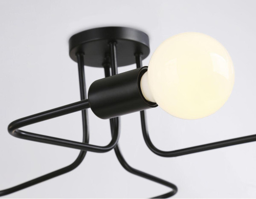 Потолочная люстра Ambrella light Traditional TR8022 Потолочная люстра Ambrella light Traditional TR8022