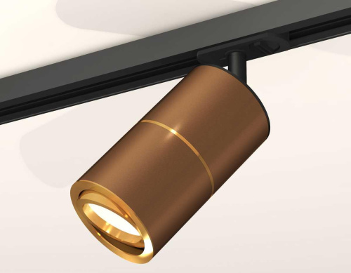 Комплект трекового светильника Ambrella light Track System XT (A2537, C7404, A2072, C7404, N7004) XT7404001 Комплект трекового светильника Ambrella light Track System XT (A2537, C7404, A2072, C7404, N7004) XT7404001