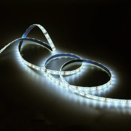 Светодиодная лента Gauss 10W/m 60LED/m 5050SMD теплый белый 3M BT050 Светодиодная лента Gauss 10W/m 60LED/m 5050SMD теплый белый 3M BT050
