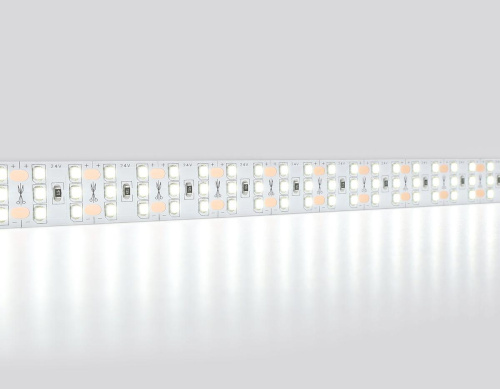 Светодиодная лента Ambrella Light 26W/m 324LED/m 2835SMD холодный белый 5M GS3903 Светодиодная лента Ambrella Light 26W/m 324LED/m 2835SMD холодный белый 5M GS3903