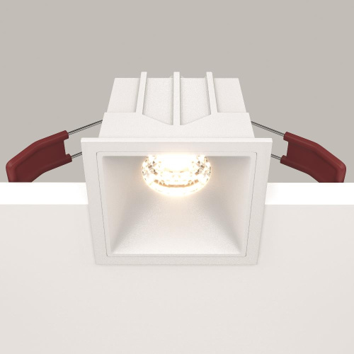 Встраиваемый светильник Technical DL043-01-10W3K-D-SQ-W Встраиваемый светильник Technical DL043-01-10W3K-D-SQ-W