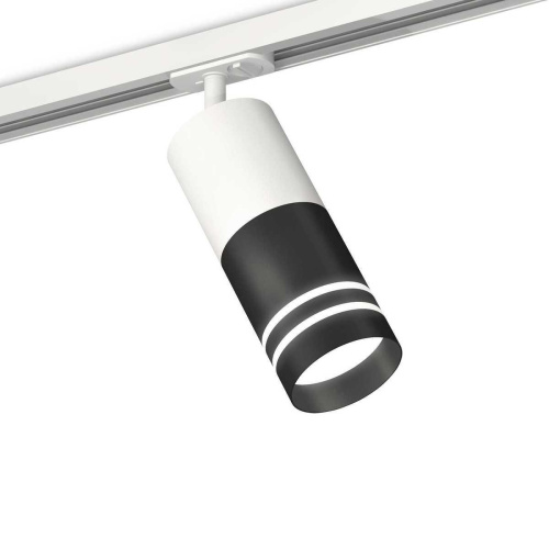Комплект трекового светильника Ambrella light Track System XT (A2536, C7421, A2011, C7402, N7142) XT7402091 Комплект трекового светильника Ambrella light Track System XT (A2536, C7421, A2011, C7402, N7142) XT7402091