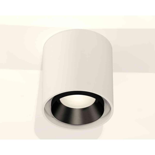 Комплект накладного светильника Ambrella light Techno Spot XS7722002 SWH/PBK белый песок/черный полированный (C7722, N7031) Комплект накладного светильника Ambrella light Techno Spot XS7722002 SWH/PBK белый песок/черный полированный (C7722, N7031)