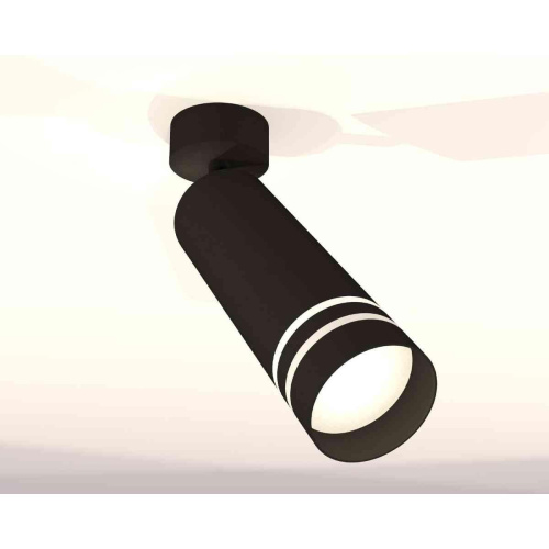 Комплект накладного светильника Ambrella light Techno Spot XM6343013 SBK/FR черный песок/белый матовый (A2210, C6343, N6236) Комплект накладного светильника Ambrella light Techno Spot XM6343013 SBK/FR черный песок/белый матовый (A2210, C6343, N6236)
