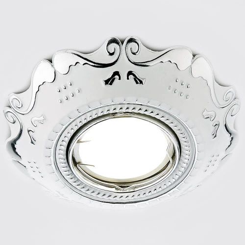 Встраиваемый светильник Ambrella light Desing D1170 W/CH Встраиваемый светильник Ambrella light Desing D1170 W/CH