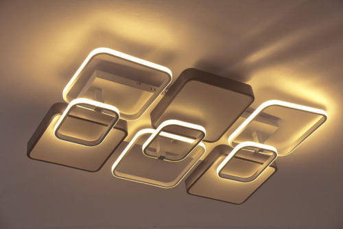 Потолочная светодиодная люстра Escada 10245/9LED Потолочная светодиодная люстра Escada 10245/9LED