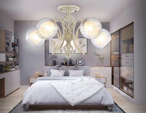Потолочная люстра Ambrella light Traditional TR3066 Потолочная люстра Ambrella light Traditional TR3066