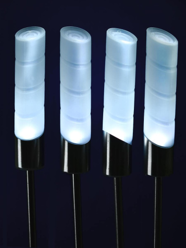 Светильник на солнечных батареях Uniel Modern USL-M-026/MM590 Flambeau 08674 Светильник на солнечных батареях Uniel Modern USL-M-026/MM590 Flambeau 08674