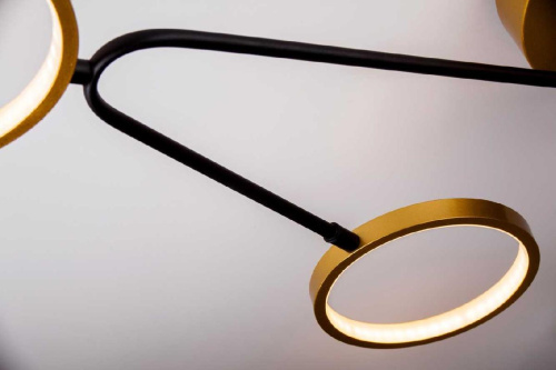 Потолочный светильник LED4U L200-6 Потолочный светильник LED4U L200-6