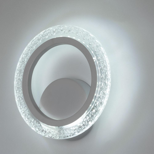 Бра Arte Lamp Camelia A2533AP-6WH Бра Arte Lamp Camelia A2533AP-6WH