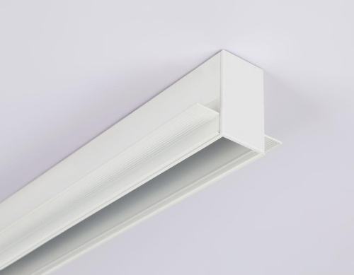 Шинопровод встраиваемый Ambrella Light Track System Magnetic 220V GL1011 Шинопровод встраиваемый Ambrella Light Track System Magnetic 220V GL1011