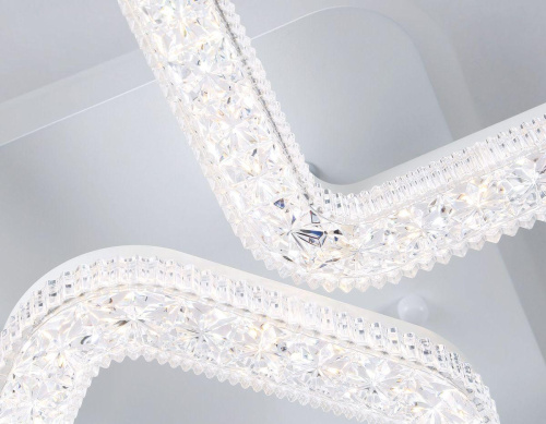 Потолочная светодиодная люстра Ambrella light Acrylica Original FA3914 Потолочная светодиодная люстра Ambrella light Acrylica Original FA3914