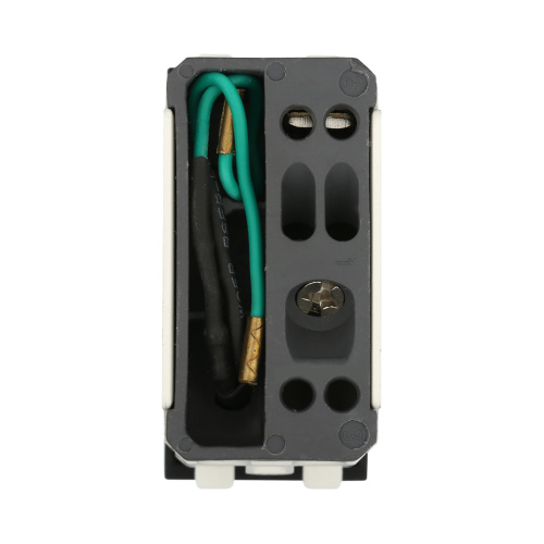 Переключатель LK Studio с двух мест, с индикатором 45х22,5мм (схема 6L) 16 A, 250 B (серебристый металлик) LK45 850403-1 Переключатель LK Studio с двух мест, с индикатором 45х22,5мм (схема 6L) 16 A, 250 B (серебристый металлик) LK45 850403-1