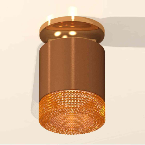 Комплект накладного светильника Ambrella light Techno Spot XS7404122 SCF/PYG/CF кофе песок/золото желтое полированное/кофе (N7929, C7404, N7195) Комплект накладного светильника Ambrella light Techno Spot XS7404122 SCF/PYG/CF кофе песок/золото желтое полированное/кофе (N7929, C7404, N7195)