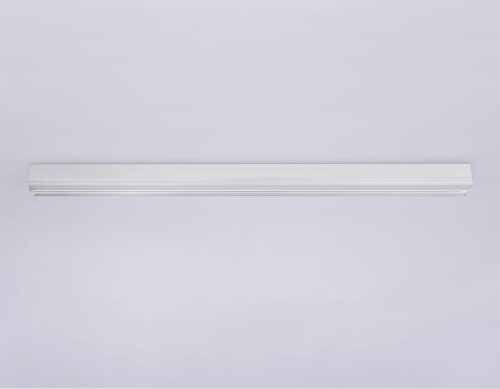 Корпус в натяжной потолок для накладного шинопровода Ambrella Light Track System Magnetic 220V GL1013 Корпус в натяжной потолок для накладного шинопровода Ambrella Light Track System Magnetic 220V GL1013