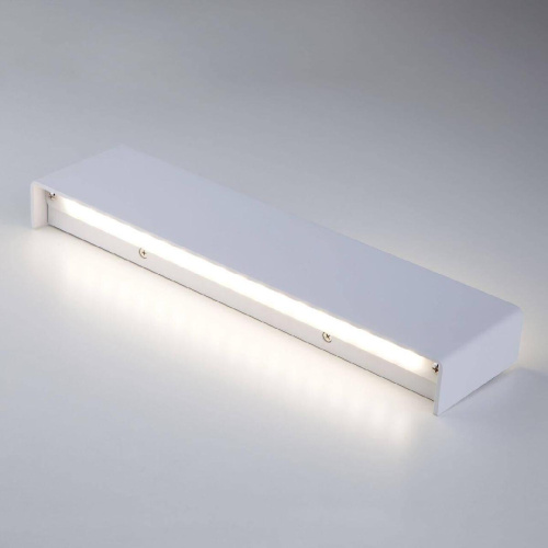 Настенный светодиодный светильник Eurosvet 40131/1 Led белый Настенный светодиодный светильник Eurosvet 40131/1 Led белый