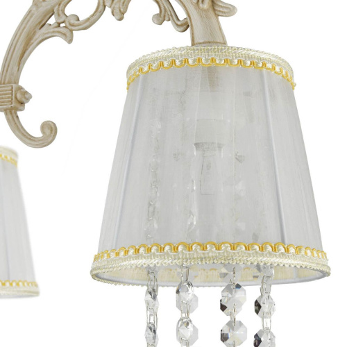 Потолочная люстра Freya Omela FR2220CL-03W Потолочная люстра Freya Omela FR2220CL-03W