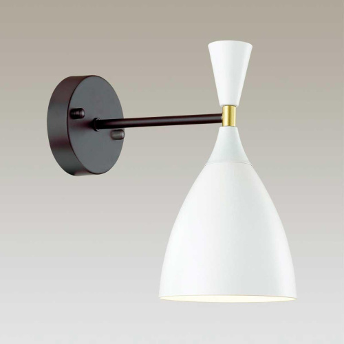 Бра Lumion Moderni Oliver 4494/1W Бра Lumion Moderni Oliver 4494/1W