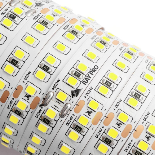 Светодиодная лента Apeyron 18W/m 168Led/m 2835SMD холодный белый 1M 230BL Светодиодная лента Apeyron 18W/m 168Led/m 2835SMD холодный белый 1M 230BL
