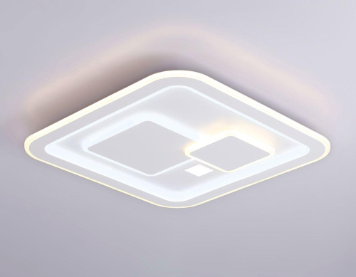 Потолочный светодиодный светильник Ambrella light Acrylica Disk FA7712 Потолочный светодиодный светильник Ambrella light Acrylica Disk FA7712