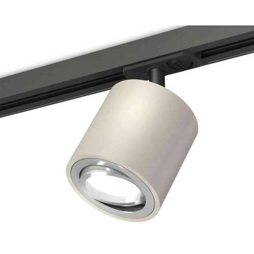 Комплект трекового светильника Ambrella light Track System XT7533020 SGR/PSL/SBK серый песок/серебро полированное/черный песок (A2537, C7533, N7003) Комплект трекового светильника Ambrella light Track System XT7533020 SGR/PSL/SBK серый песок/серебро полированное/черный песок (A2537, C7533, N7003)