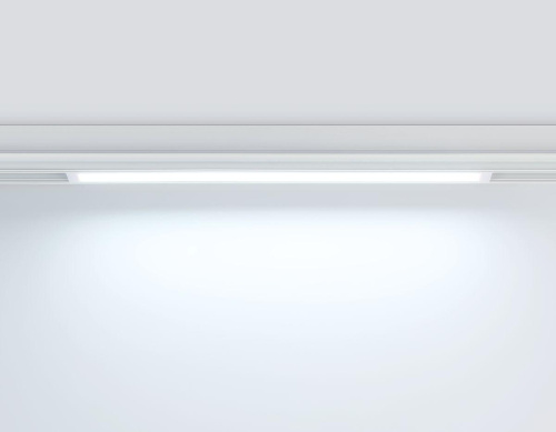 Трековый светодиодный светильник Ambrella Light Track System Magnetic 220V GL1281 Трековый светодиодный светильник Ambrella Light Track System Magnetic 220V GL1281