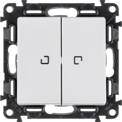 Выключатель двухклавишный Legrand Valena Life 10A 250V с подсветкой белый 752428 Выключатель двухклавишный Legrand Valena Life 10A 250V с подсветкой белый 752428
