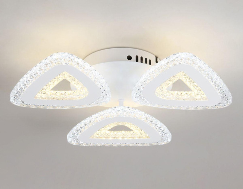 Потолочная светодиодная люстра Ambrella light Acrylica Original FA4018 Потолочная светодиодная люстра Ambrella light Acrylica Original FA4018