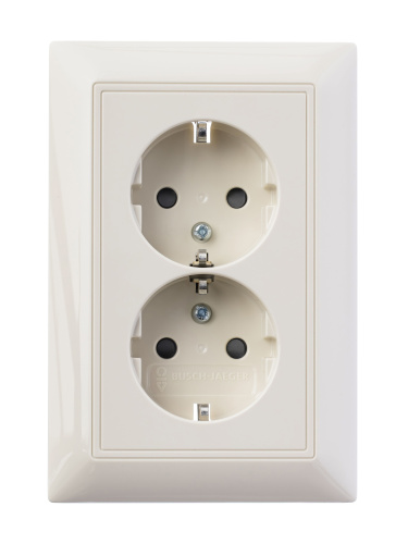 Розетка двойная ABB Basic55 Schuko с/з 16A 250V со шторками безвинтовой зажим слоновая кость 2CKA002021A0379 Розетка двойная ABB Basic55 Schuko с/з 16A 250V со шторками безвинтовой зажим слоновая кость 2CKA002021A0379