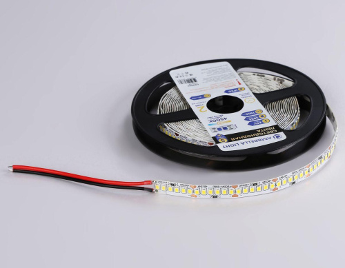 Светодиодная лента Ambrella Light 18W/m 240LED/m 2835SMD дневной белый 5M GS3302 Светодиодная лента Ambrella Light 18W/m 240LED/m 2835SMD дневной белый 5M GS3302