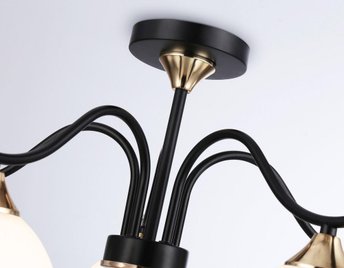 Потолочная люстра Ambrella light Traditional Modern TR3162 Потолочная люстра Ambrella light Traditional Modern TR3162